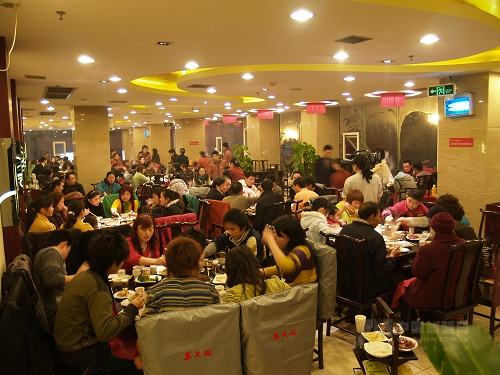 2019年上半年餐飲行業(yè)增幅9.3%，餐飲行業(yè)發(fā)展趨勢(shì)