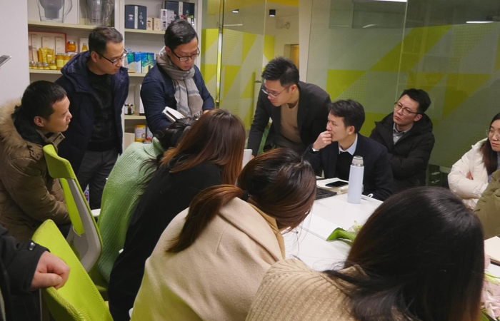 化妝品全案策劃公司助力企業(yè)開拓市場的關鍵步驟